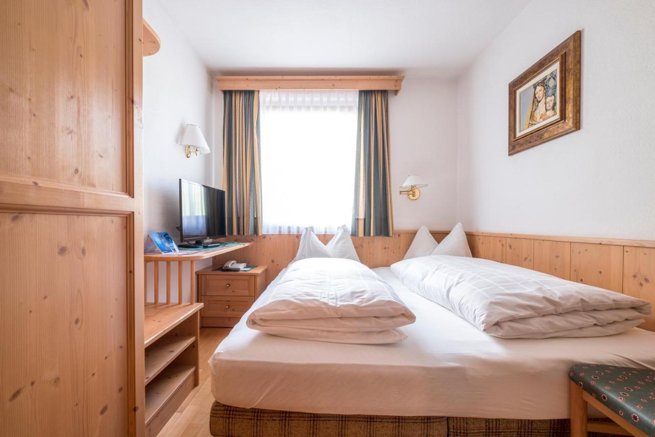 Hotel Serena Badia  Extérieur photo